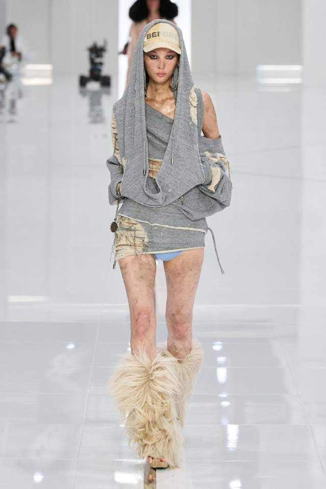 Look 21d 40