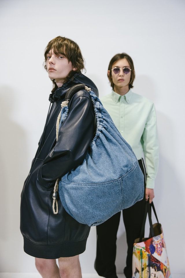 PFWM_AW24_Loewe_DazedFinals_CrisFragkou_26 22