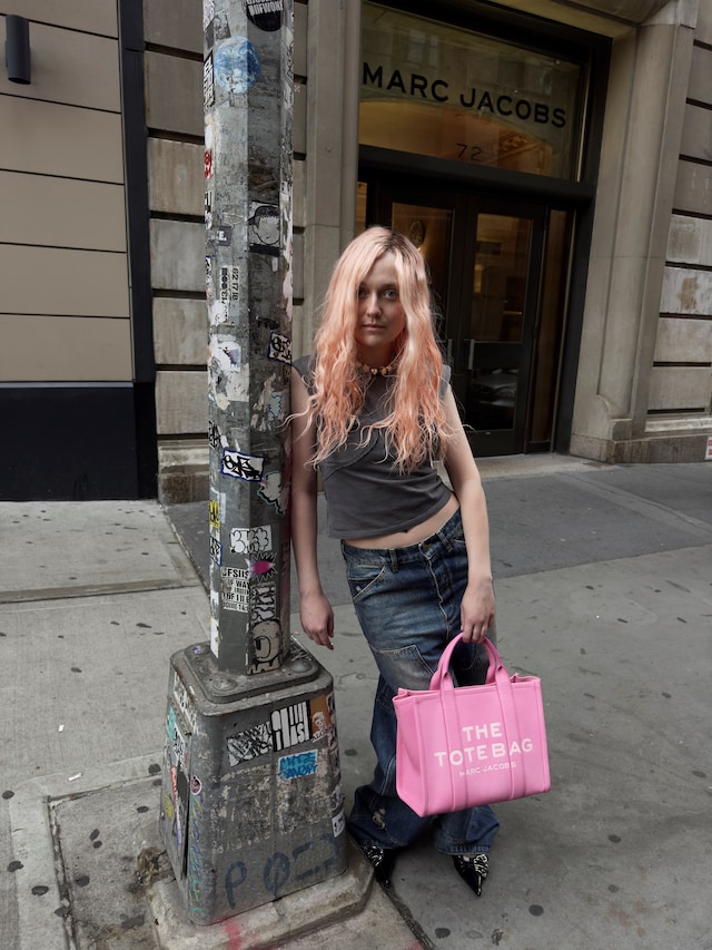 Dakota 1 0