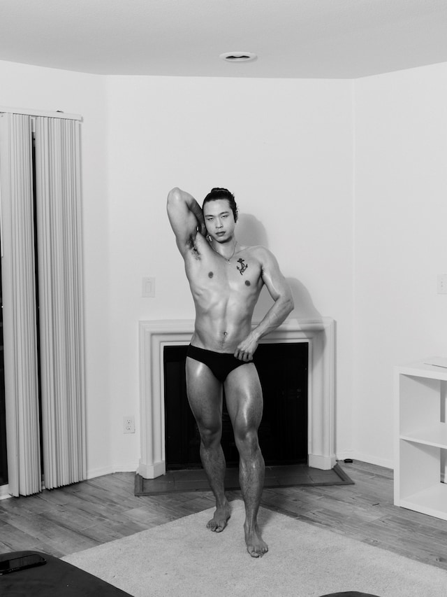 Ricardo Nagaoka - John, 2022 - MATTE 2