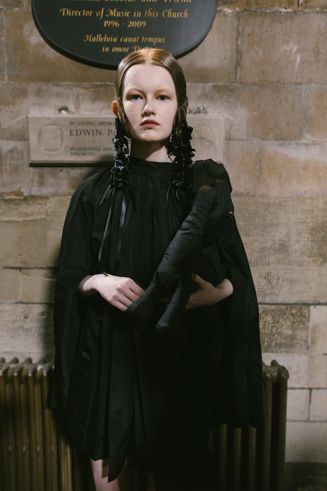 Simone Rocha AW24 Cris Fragkou 14