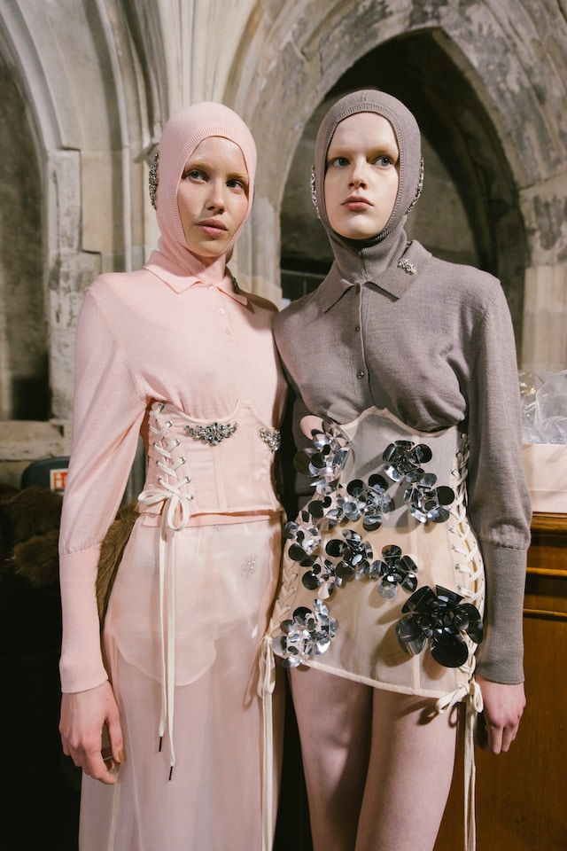 Simone Rocha AW24 Cris Fragkou 16