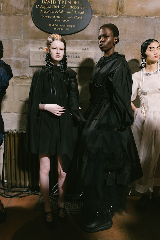 Simone Rocha AW24 Cris Fragkou 28
