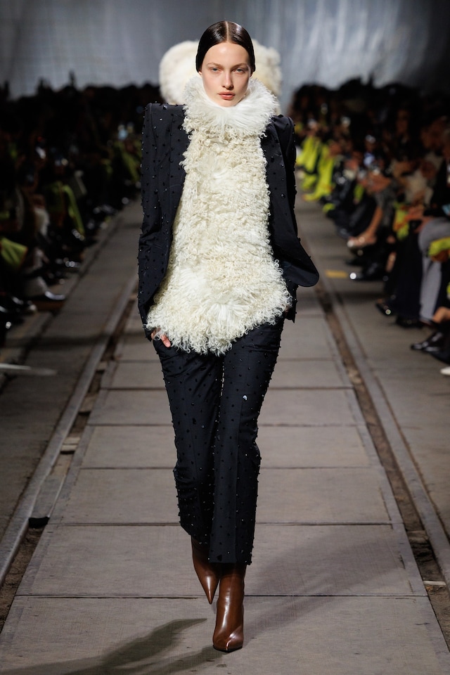 Alexander McQueen AW24 2