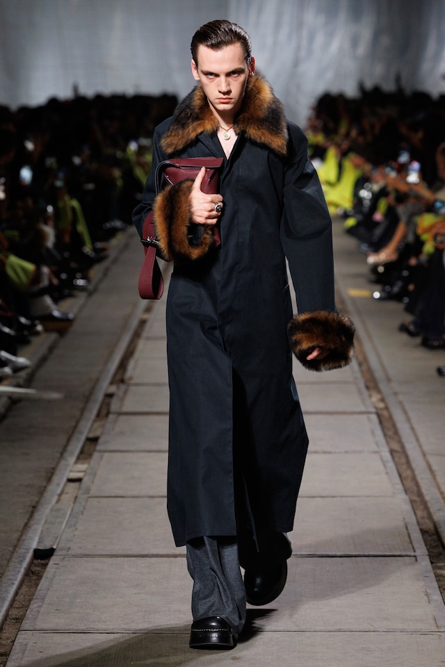 Alexander McQueen AW24 12