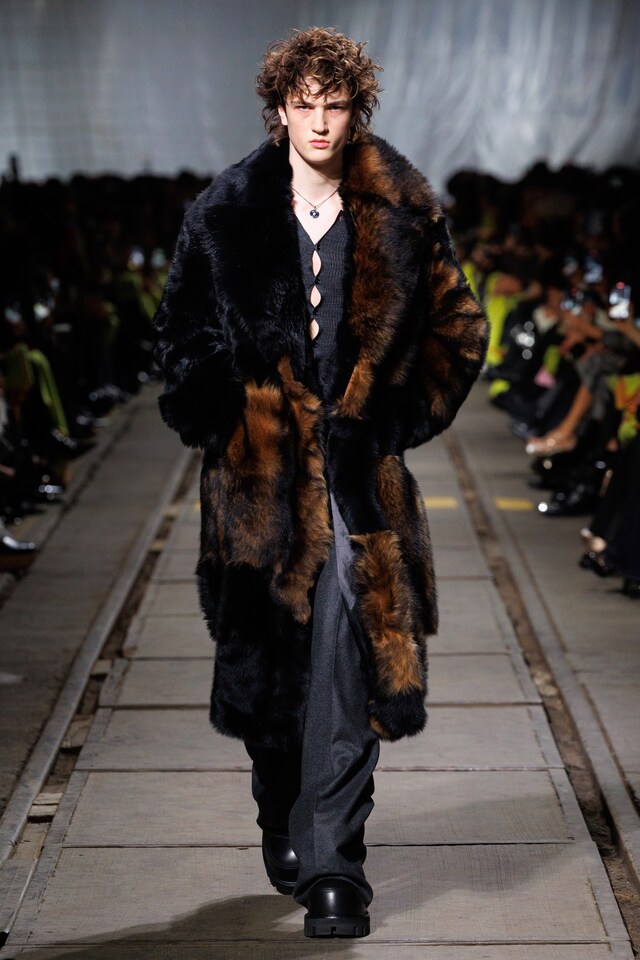 Alexander McQueen AW24 14