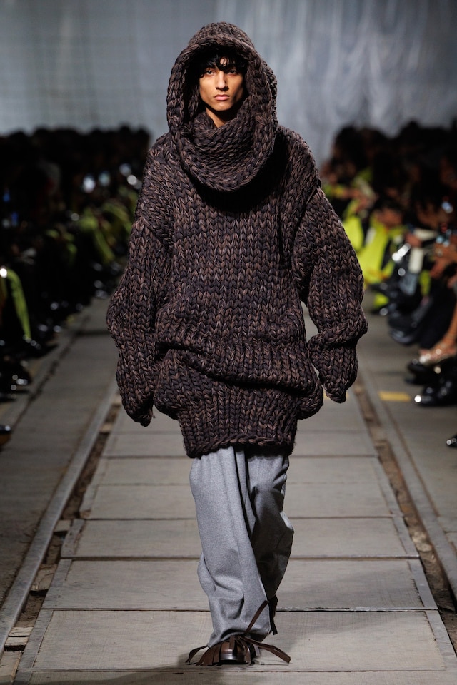 Alexander McQueen AW24 30