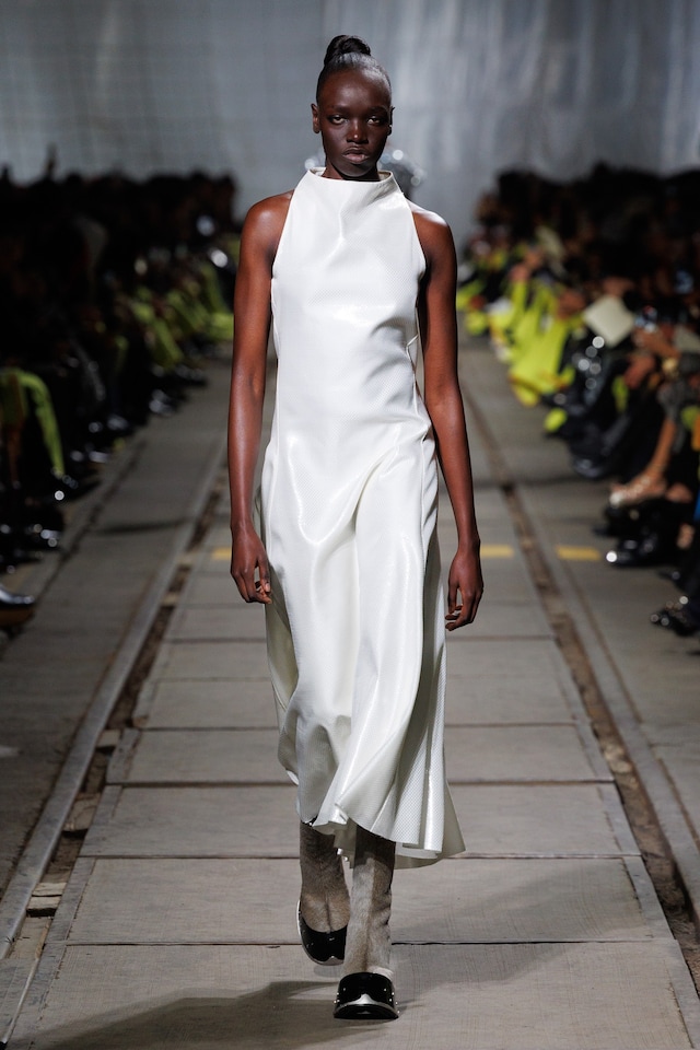 Alexander McQueen AW24 40