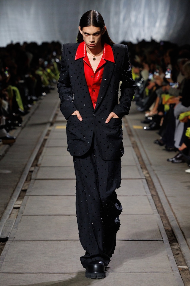 Alexander McQueen AW24 48