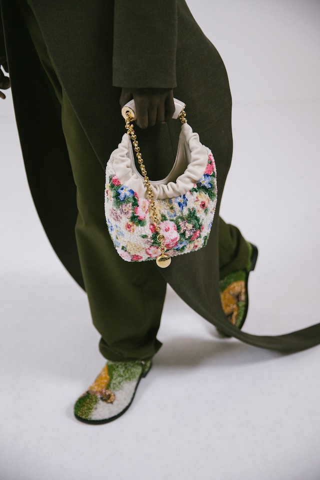 Loewe AW24 Cris Fragkou 27