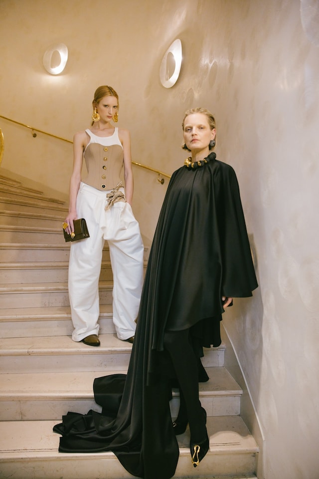 Schiaparelli AW24 Ready-to-wear 16