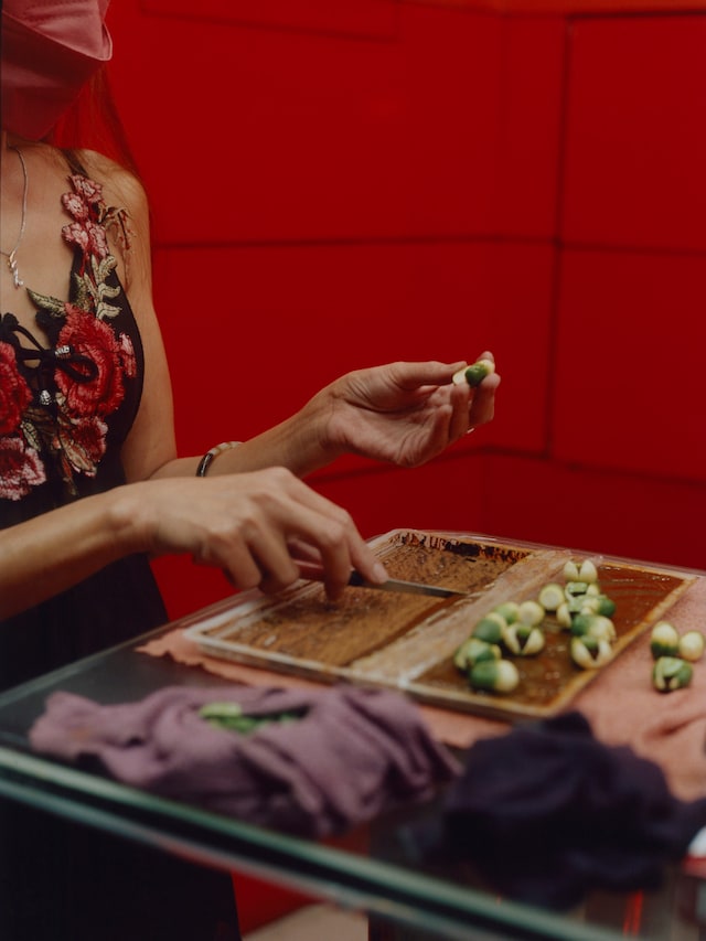 Constanze Han, The Betel Nut Beauties (Bing Lang Xi Shi) 9
