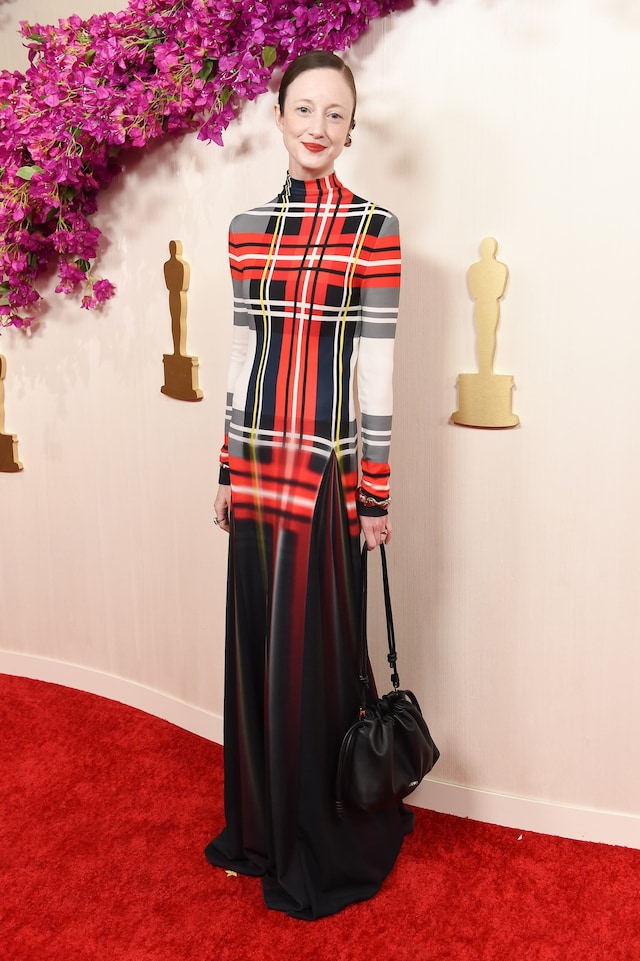 Oscars 2024 best red carpet looks 37