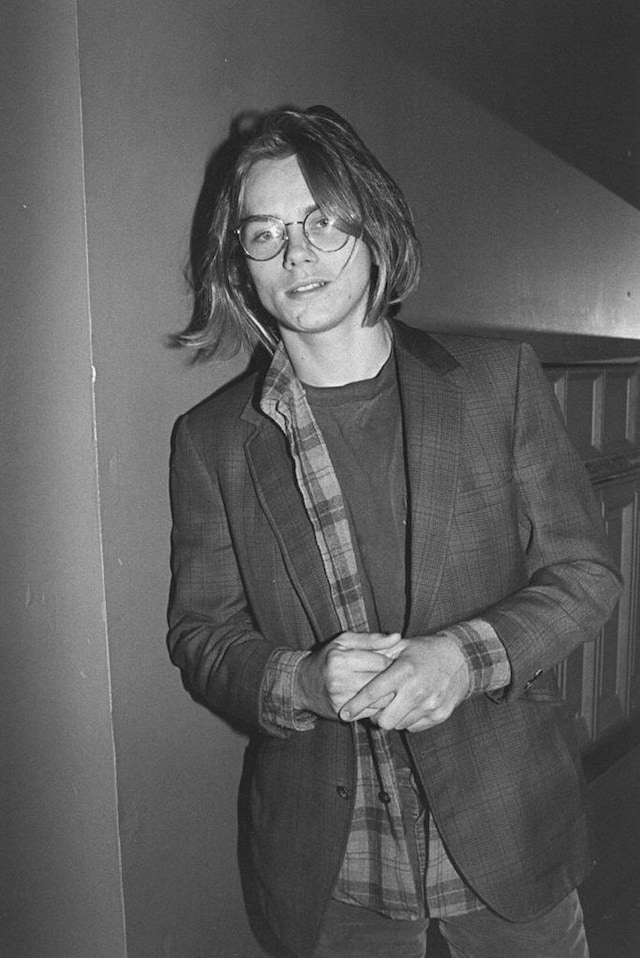 River Phoenix fashion style outfits grunge 90s 3