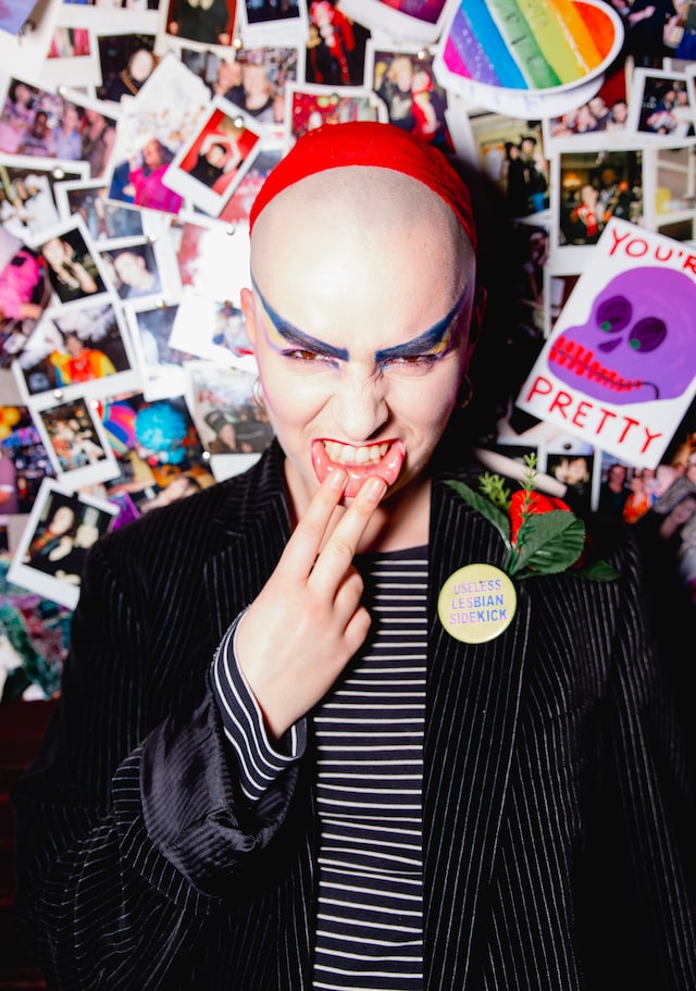 Jeanie Jean Not Dead 7