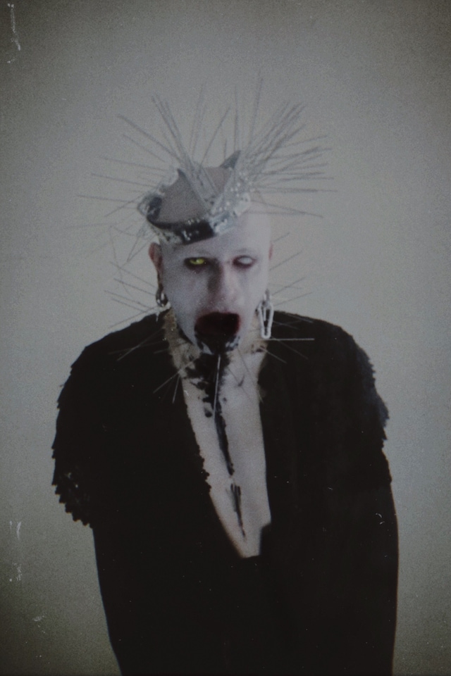 The Modern Goth beauty looks 21