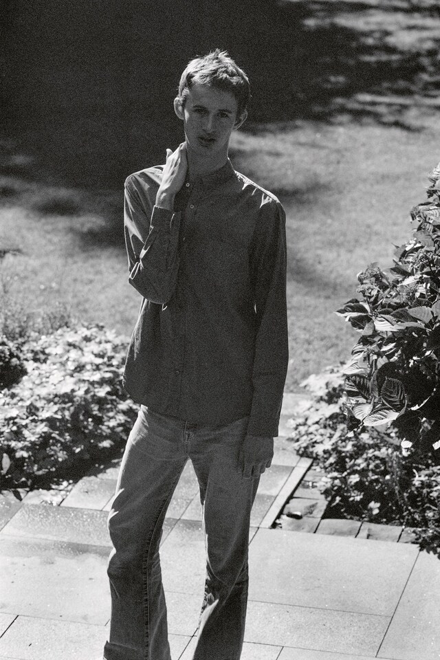 Julian Slagman, Looking at My Brother (2024) 10