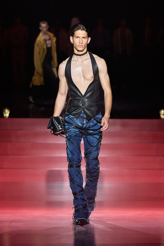 Dsquared2 SS25 Look 18 17