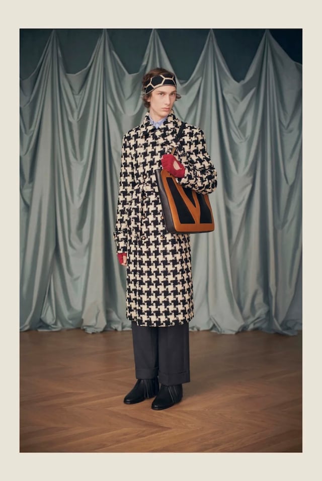 Valentino Resort 2025 collection by Alessandro Michele 1