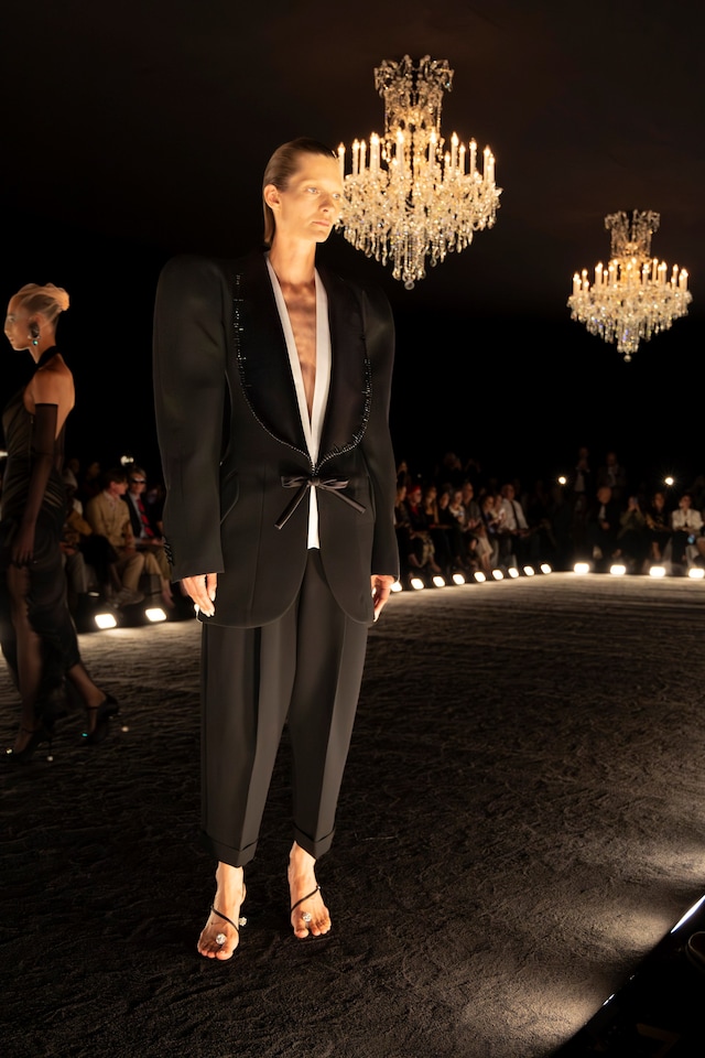 Schiaparelli AW24 couture 10