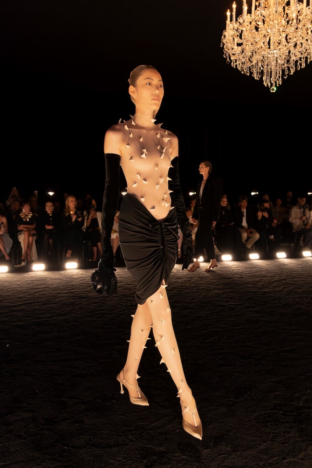 Schiaparelli AW24 couture 13