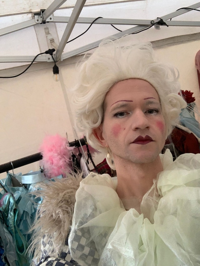 Beauty Looks at Glastonbury 2024 4