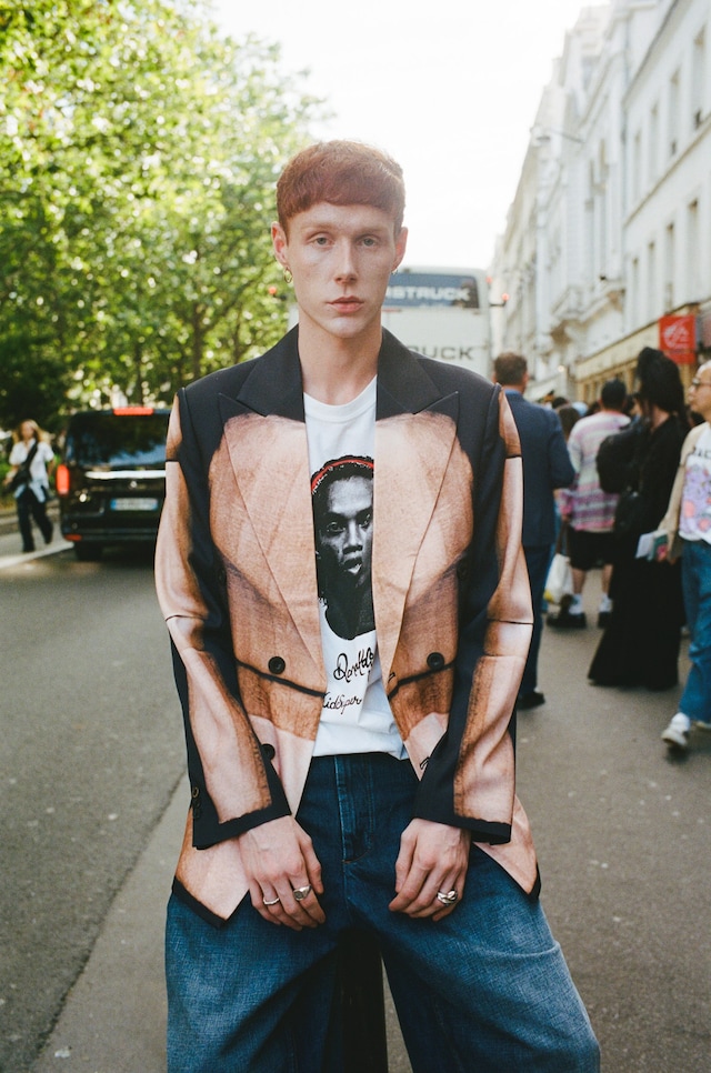 More Paris SS25 street style by Yu Fujiwara 25