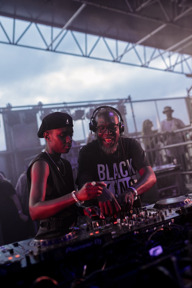 RP Boo &amp; Sherelle - Dekmantel Ten [please credit T 18