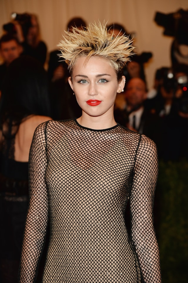 In pictures: The beauty evolution of Miley Cyrus 7