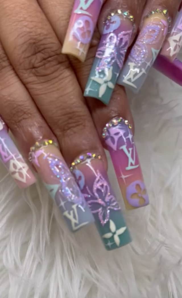 World Series Poker manicures nail art 7