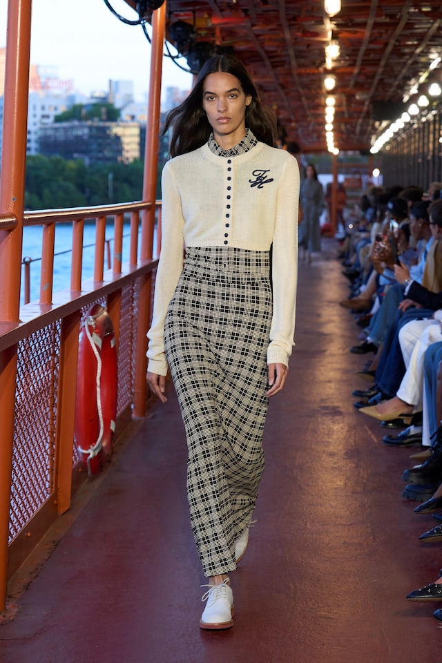 Tommy Hilfiger SS25 31