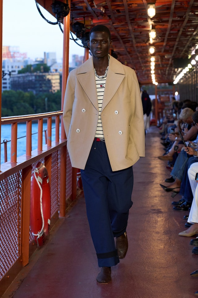 Tommy Hilfiger SS25 32