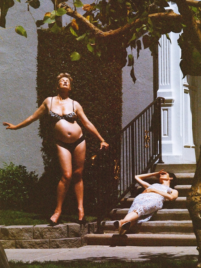 Brianna Capozzi, Sisters (2024) 11