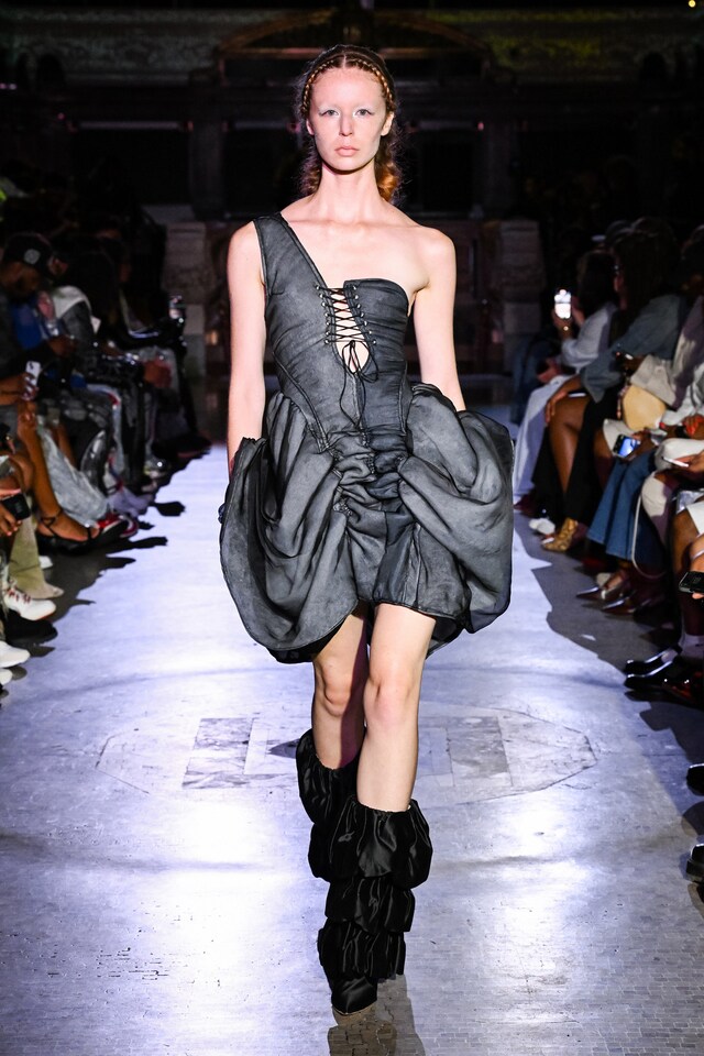 Who Decides War SS25 12