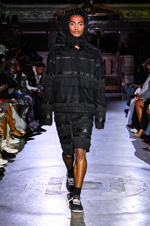 Who Decides War SS25 18