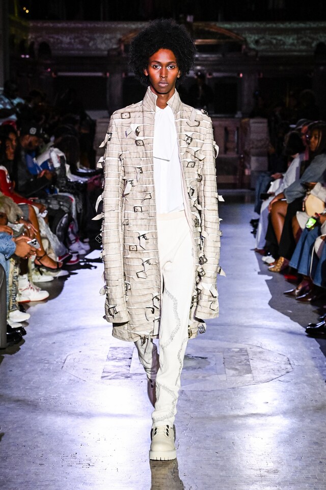 Who Decides War SS25 21