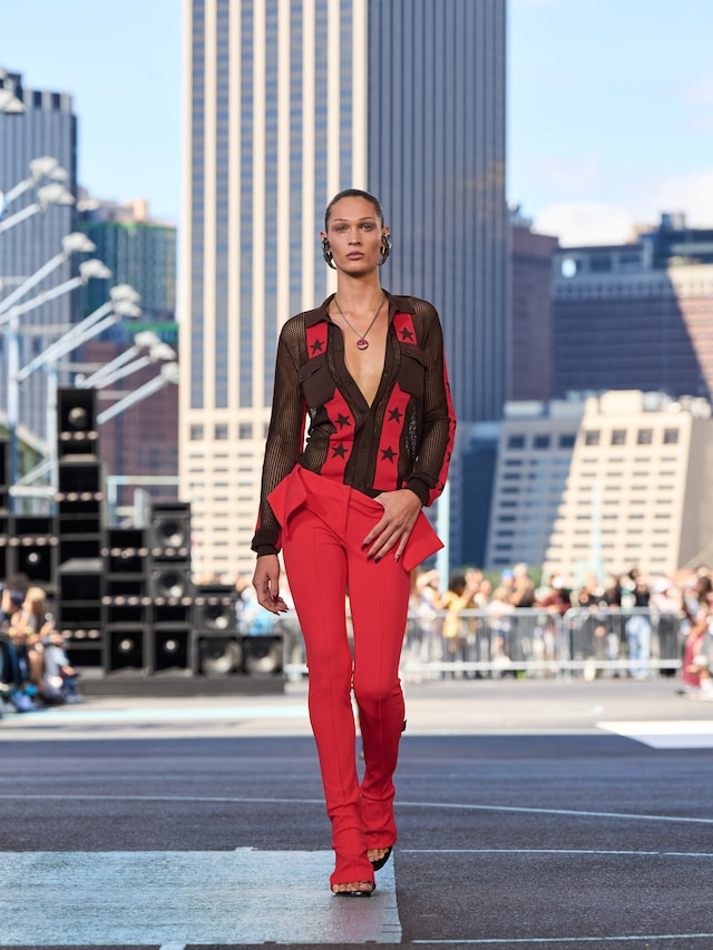 OFF-WHITE SS25 LOOK 1 Ib Kamara 6