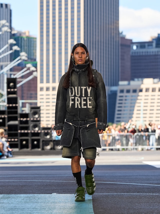 OFF-WHITE SS25 LOOK 1 Ib Kamara 32