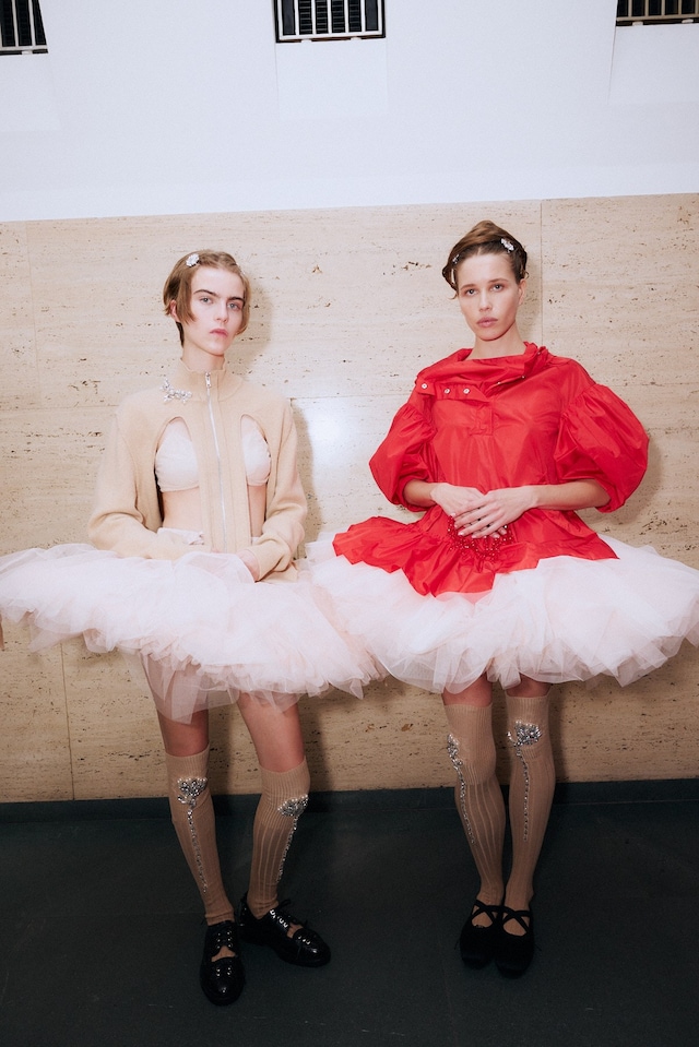 ★Simone Rocha★関税込♪日本未入荷♪Ballerina ヒ-ル パンプス Simone Rocha - Embellished Flower Mesh Ballerina Heel