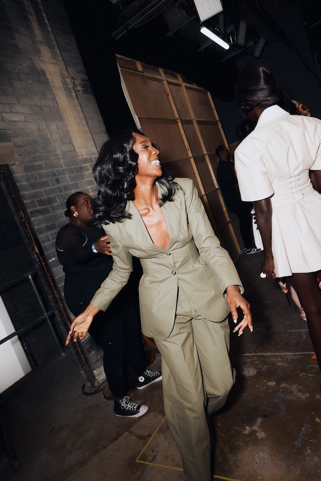 tolu coker ss25 london fashion week show jourdan dunn newgen 15