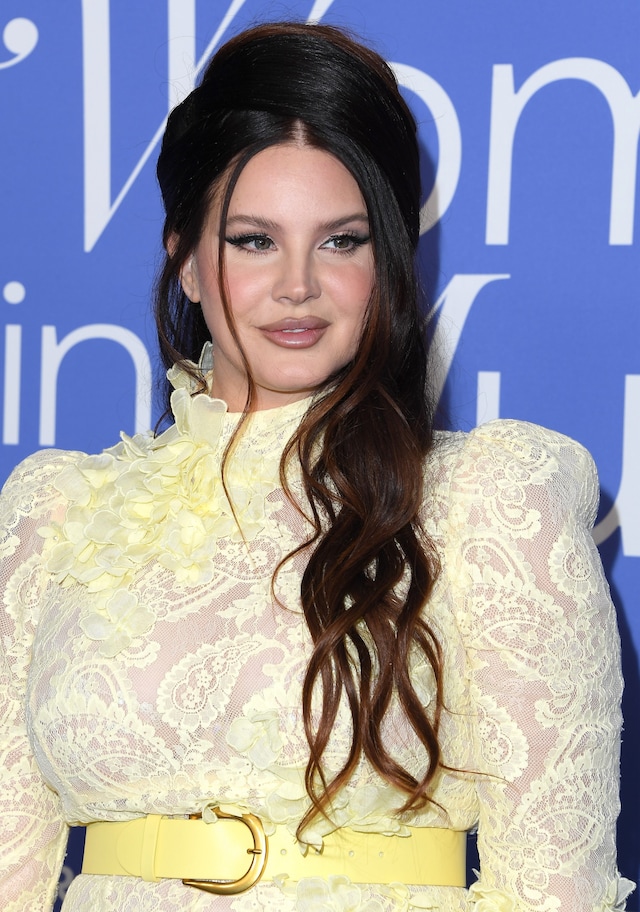 Lana del Rey’s beauty evolution 20