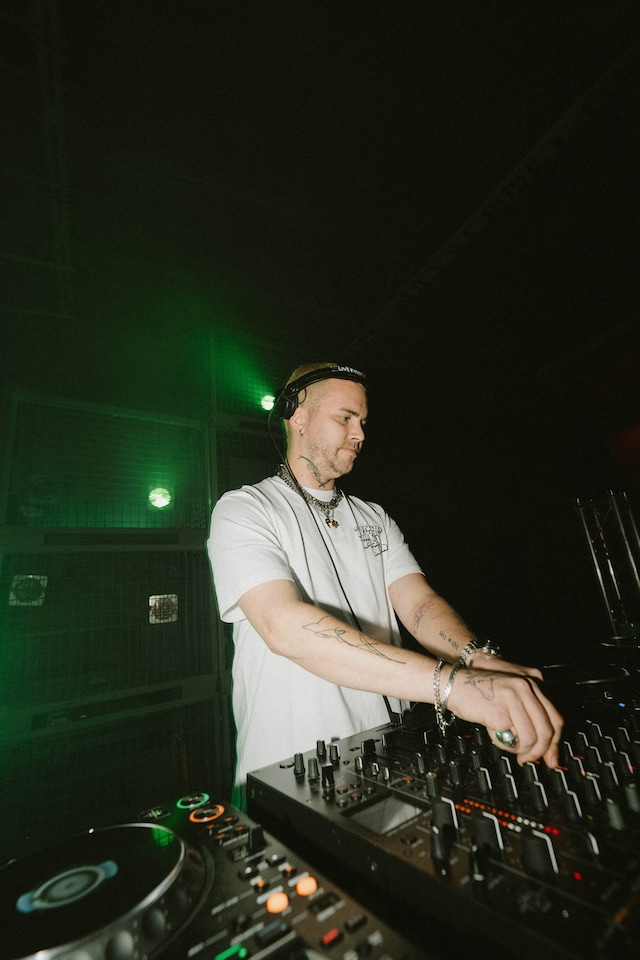 spotify berlin skate noise 15