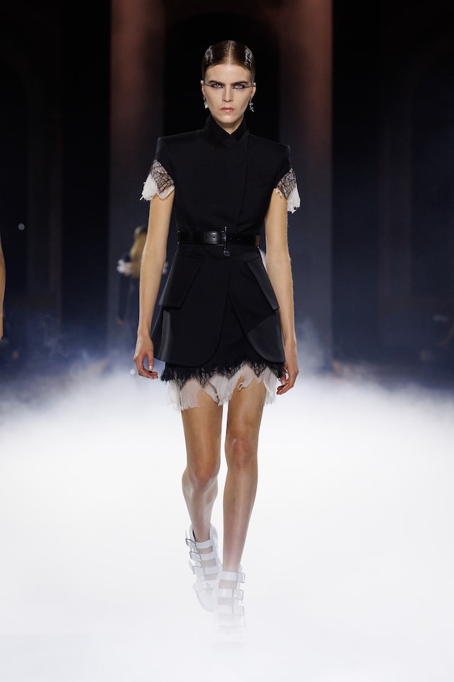 McQueen SS25 6