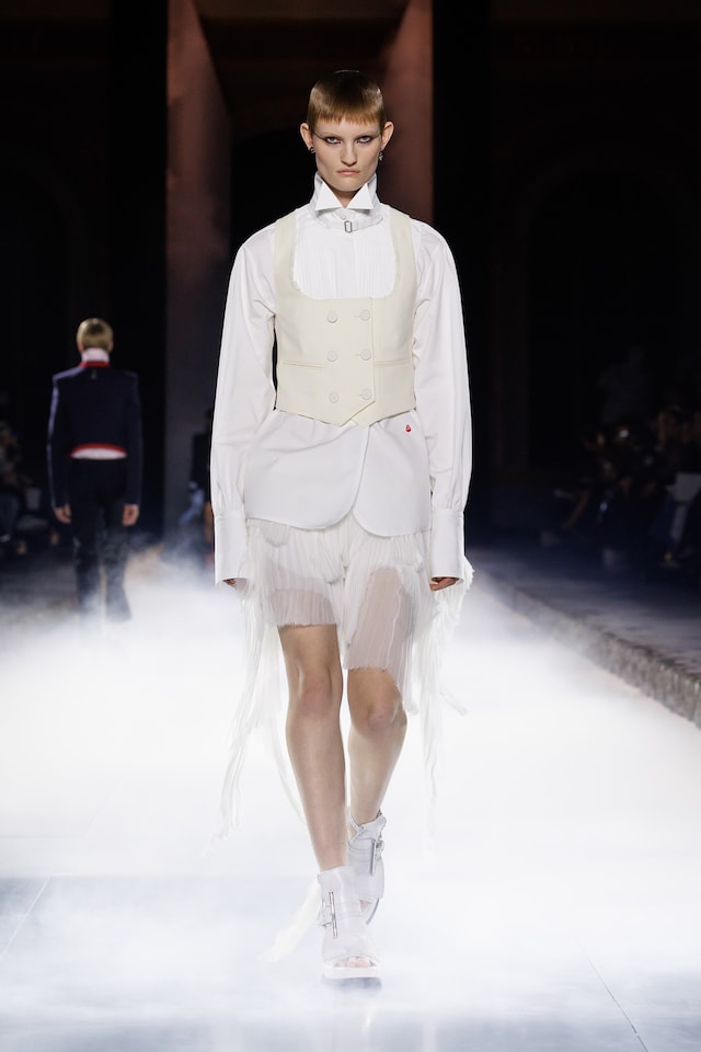 McQueen SS25 13