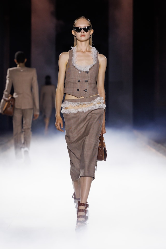 McQueen SS25 23