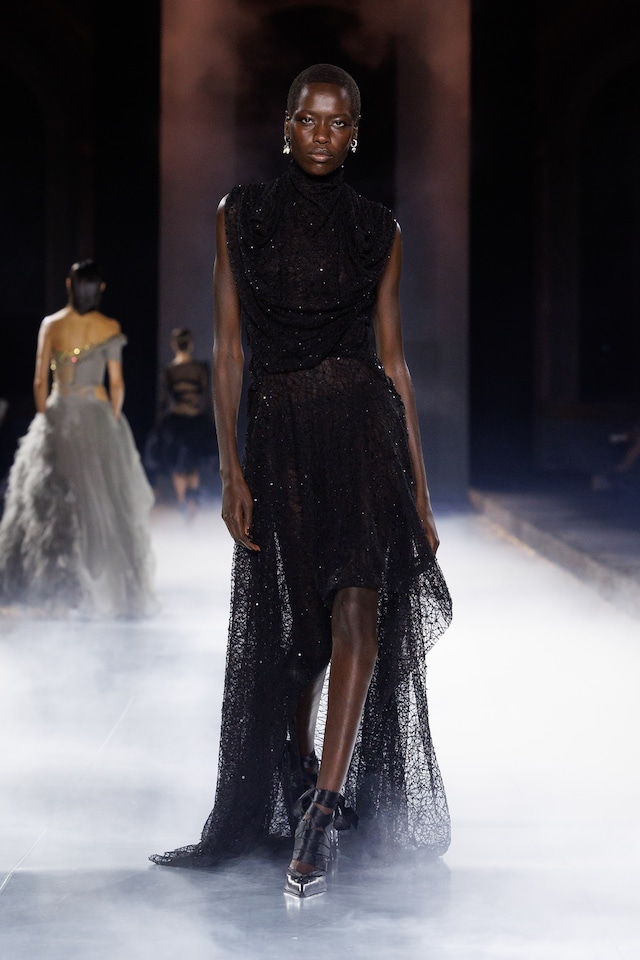 McQueen SS25 43