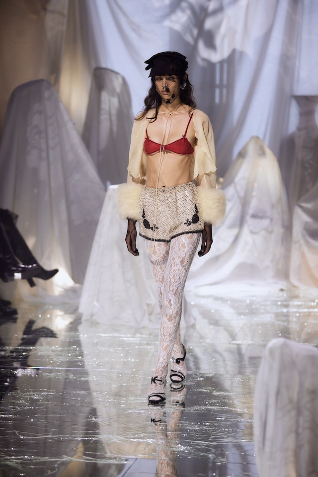Valentino SS25 19