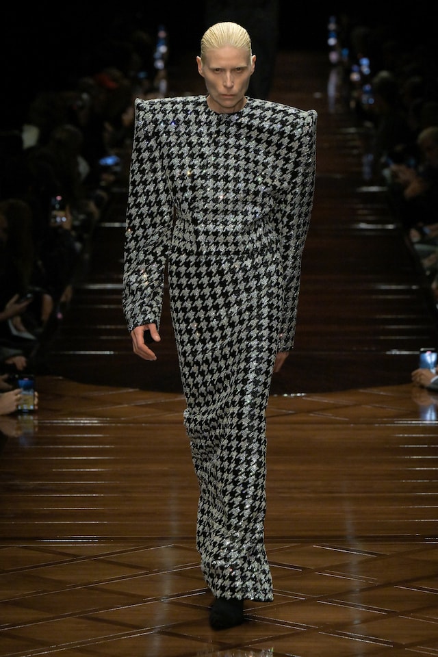 Balenciaga SS25 7