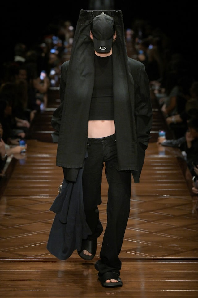 Balenciaga SS25 9