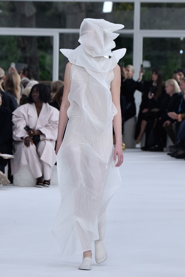 Issey Miyake SS25 44